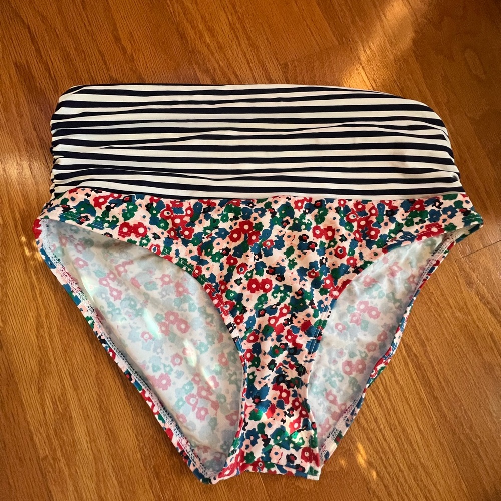 Seraphine Maternity Bikini Swimsuit Bottom ONLY- size XS